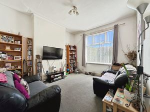 Lounge- click for photo gallery